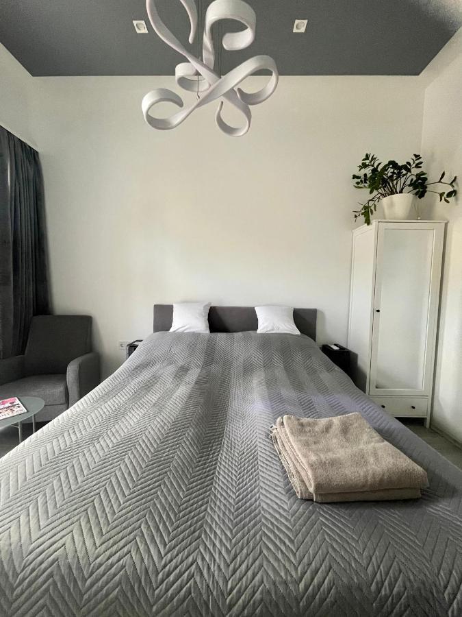 Remeny Apartman Szeged Exteriör bild