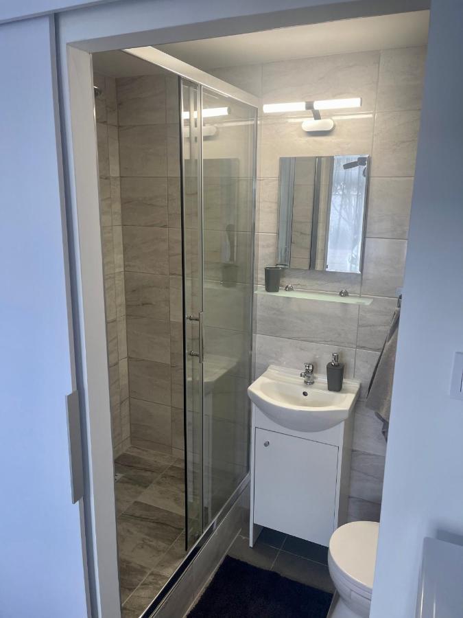 Remeny Apartman Szeged Exteriör bild